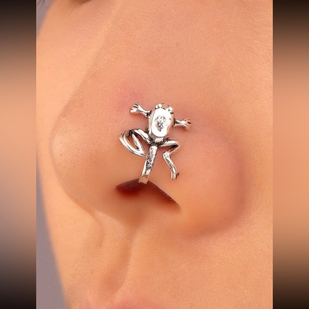 🐸 Adorable Pierce-less Froggy Frog Nose Ring Cuff 🐸